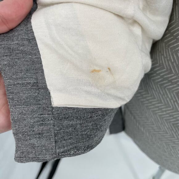 CAbi Jacket Gray Neutral Modern Style Office Fit Shoulder Pads Corpcore Size M - Picture 13 of 13